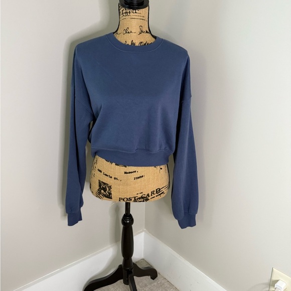 Wild Fable Navy Blue Women's Sweatshirt - Picture 2 of 5